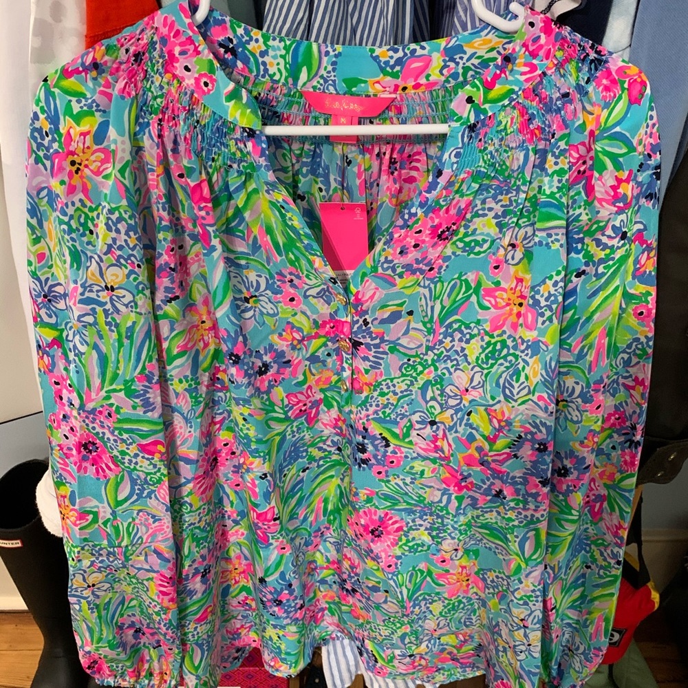 Lilly Pulitzer Elsa Top in Size Medium. NWT, alligator Blue in Amalfi Isle